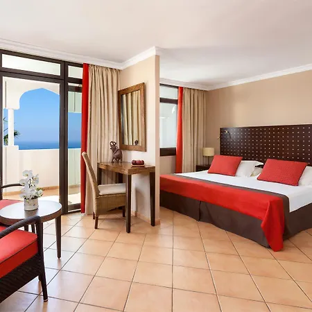 Seaside Sandy Hotel 4*