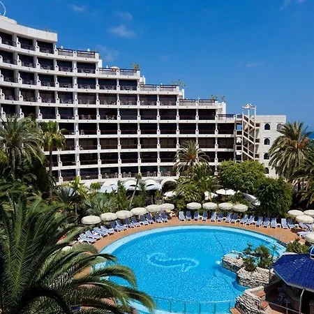 Seaside Sandy Hotel