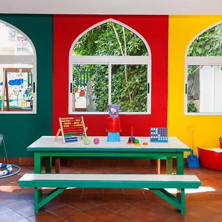 시사이드 샌디 비치 호텔 플라야 델 잉글스