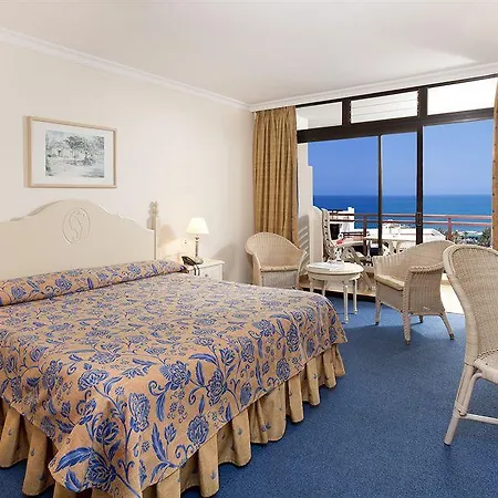 Seaside Sandy 4*