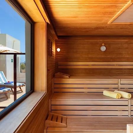 Hotell Seaside Sandy 4*