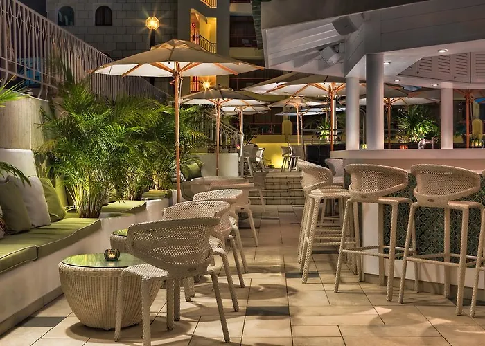 シーサイド サンディ ビーチ プラヤ・デル・イングレス