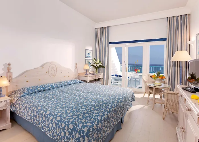 Seaside Sandy Hotel