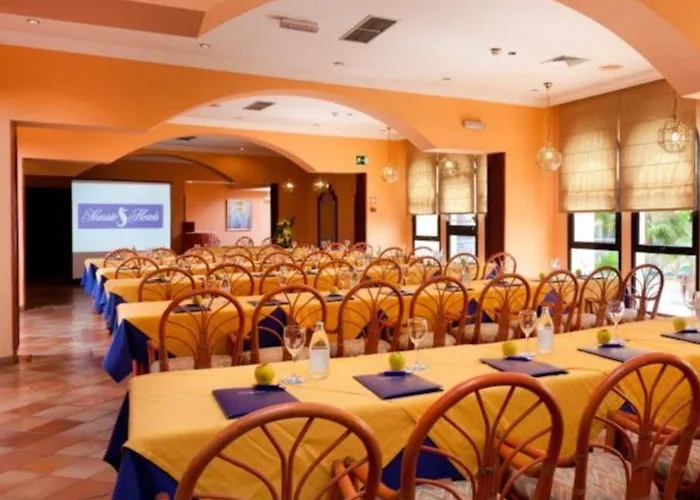 シーサイド サンディ ビーチ 4* プラヤ・デル・イングレス