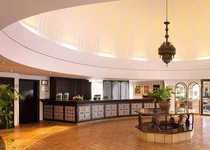 ホテル シーサイド サンディ ビーチ 4*